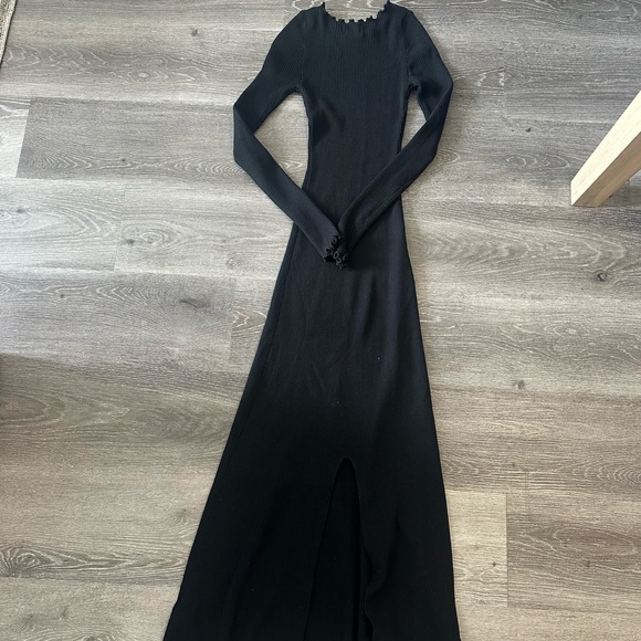 Dissh Black Long-Sleeve Ribbed Maxi Dress - Women - Picture 3 of 4